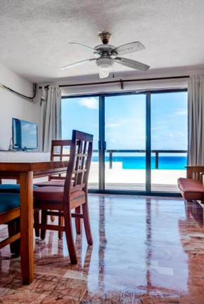 Ocean View, 2 Bedrooms, King Beds